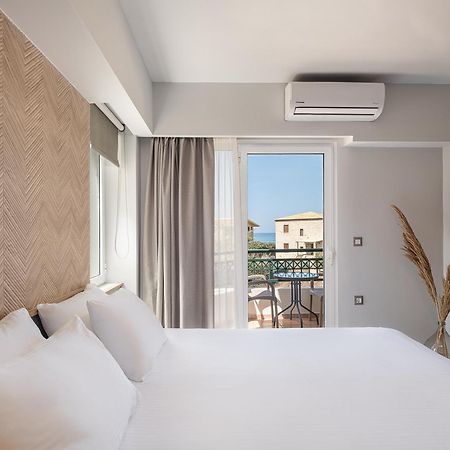 Alexia Beach Hotel Agia Marina Zewnętrze zdjęcie