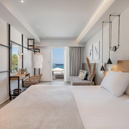 Alexia Beach Hotel Agia Marina Zewnętrze zdjęcie