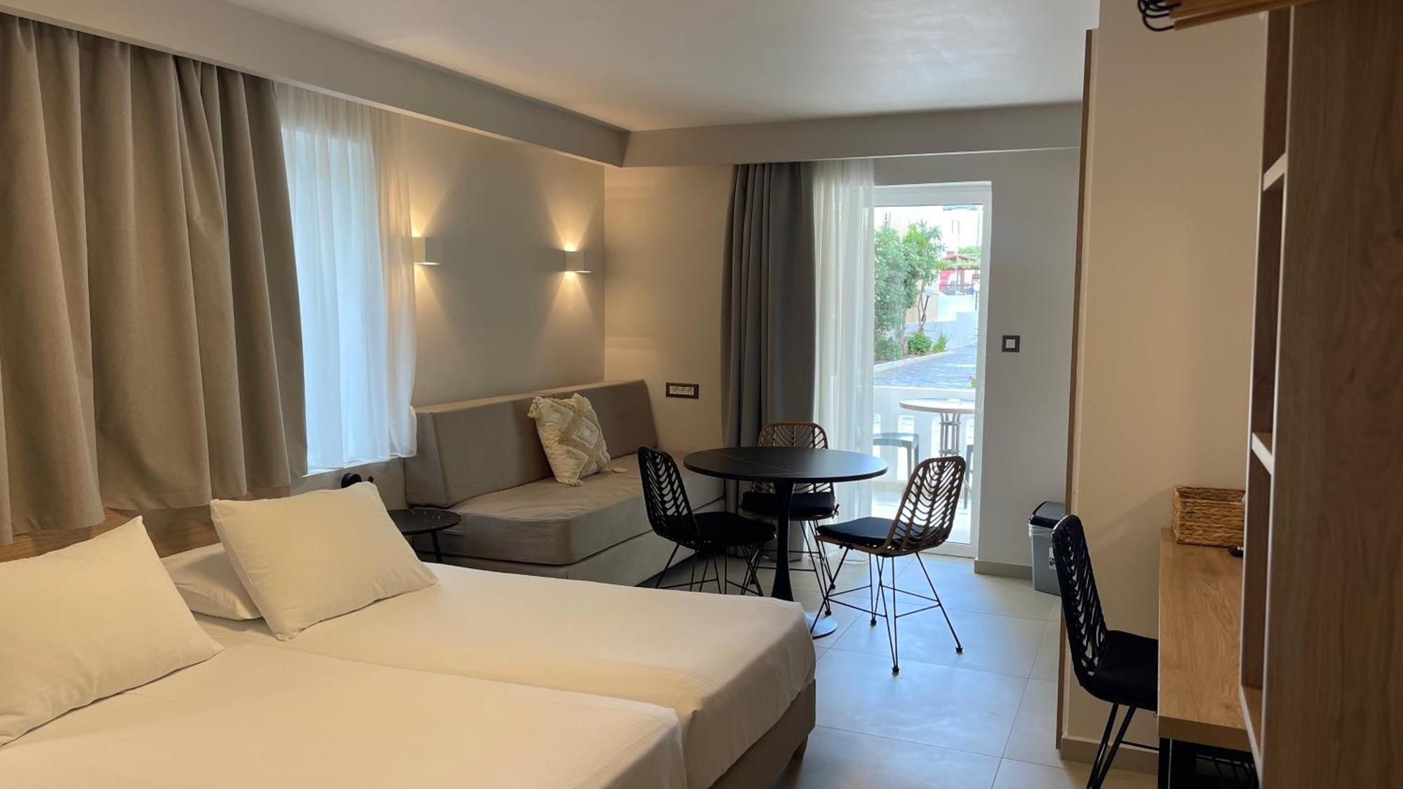 Alexia Beach Hotel Agia Marina Zewnętrze zdjęcie