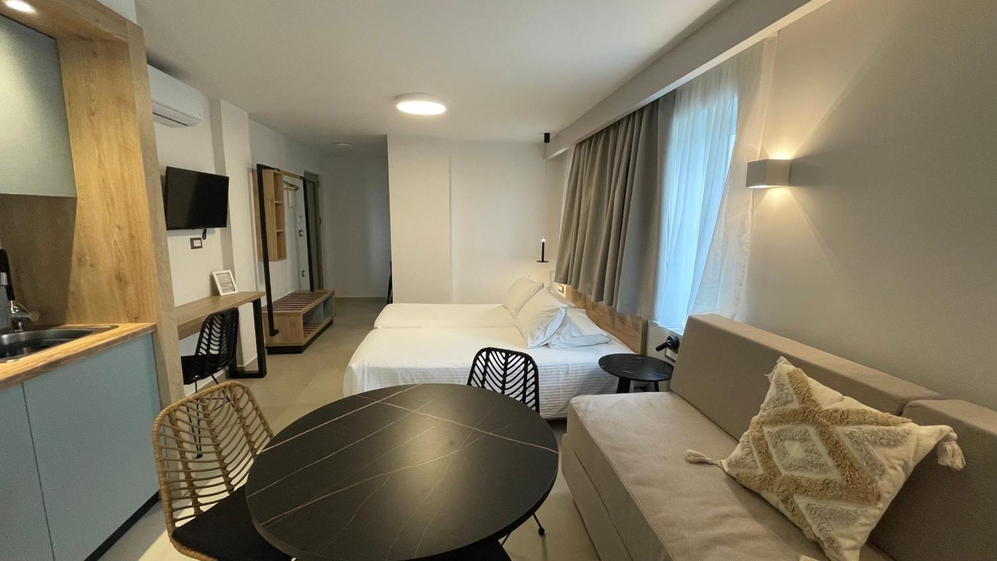Alexia Beach Hotel Agia Marina Zewnętrze zdjęcie
