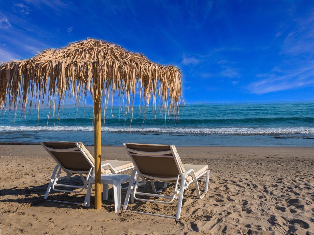 Alexia Beach Hotel Agia Marina Zewnętrze zdjęcie